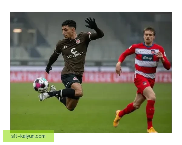 奥格斯堡关键球员在新赛季表现稳健，持续增强球队竞争力